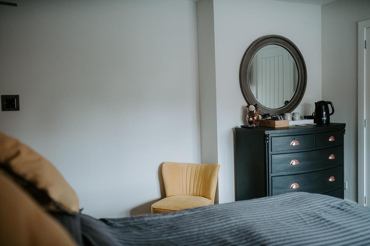 The Royal Oak Otel Heckington Dış mekan fotoğraf