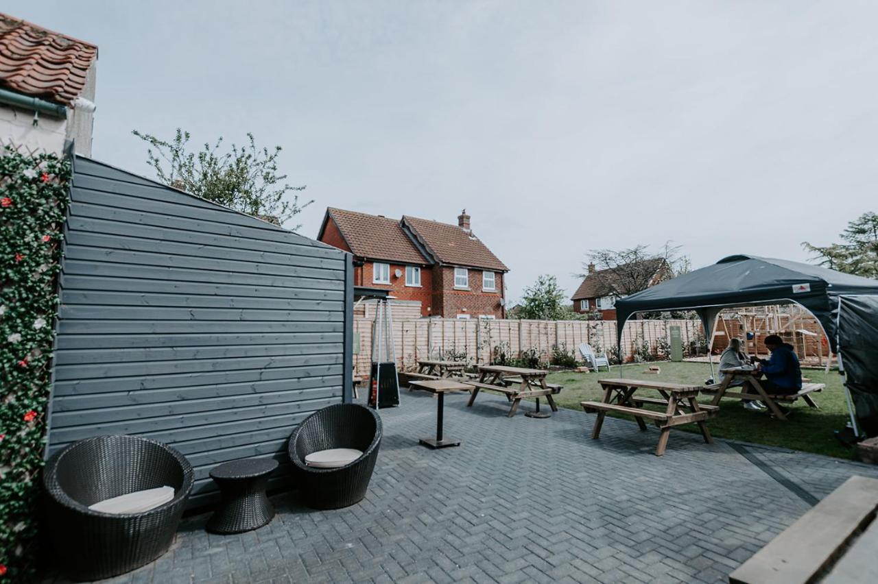 The Royal Oak Otel Heckington Dış mekan fotoğraf