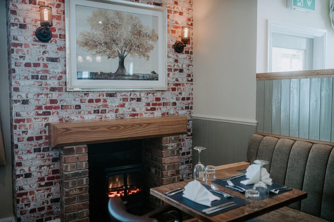 The Royal Oak Otel Heckington Dış mekan fotoğraf